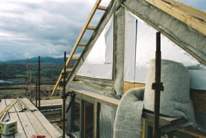 Wool works best layered between structural elements. (image from www.greenfsonline.co.uk